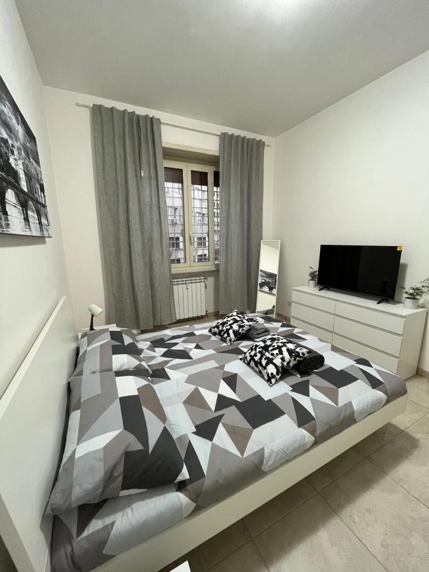 Monti Royal Rom